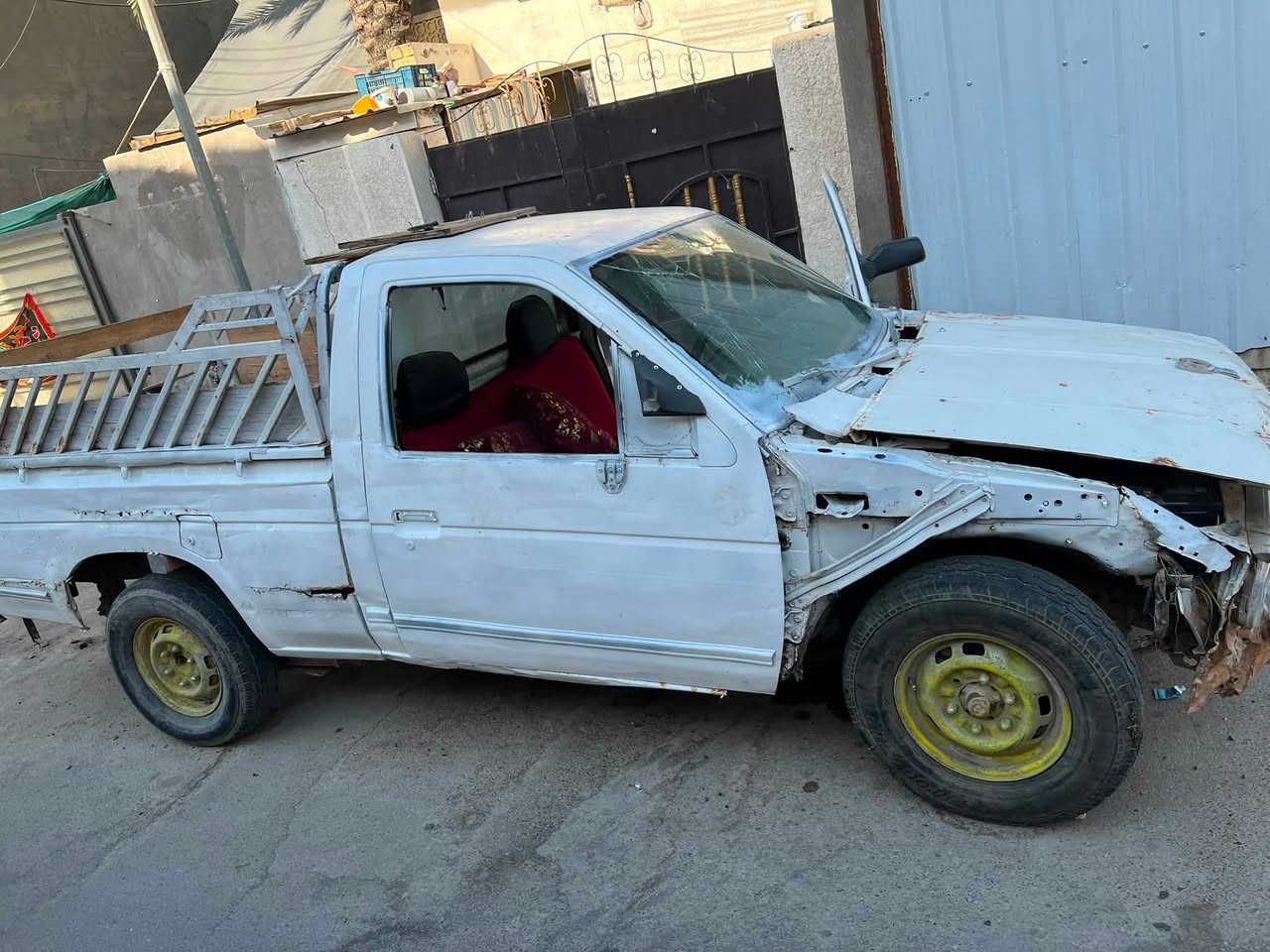 سلام عليكم
اخوان بيكم نيسان موديل 90 رقم كربلاء ابو السنوية موجود تحويل مباشر سنوية ساقطة ماعليها غرامات سيارة كوم حديد متروكة اكرر كوم حديد محركها كاسر بستم طافية السيارة محرك وكير محور أوتوماتيك سيارة شوفت عينك دوشمة جديدة بك لايت جدد هورن لايت جدد ودعامية وجاملغات موجودات مامشدودات سيارة تريد تعمرها تريد تسقطها مكاني بغداد الامين الثانية *********** سعرها 10 أوراق وبيها مجال كلش بسيط حك جية اخوان كل تفاصيل ذاكرها وشراي يتصل وبي خير ويدلل ماجاوب تعليقات وأسف عل اطاله
