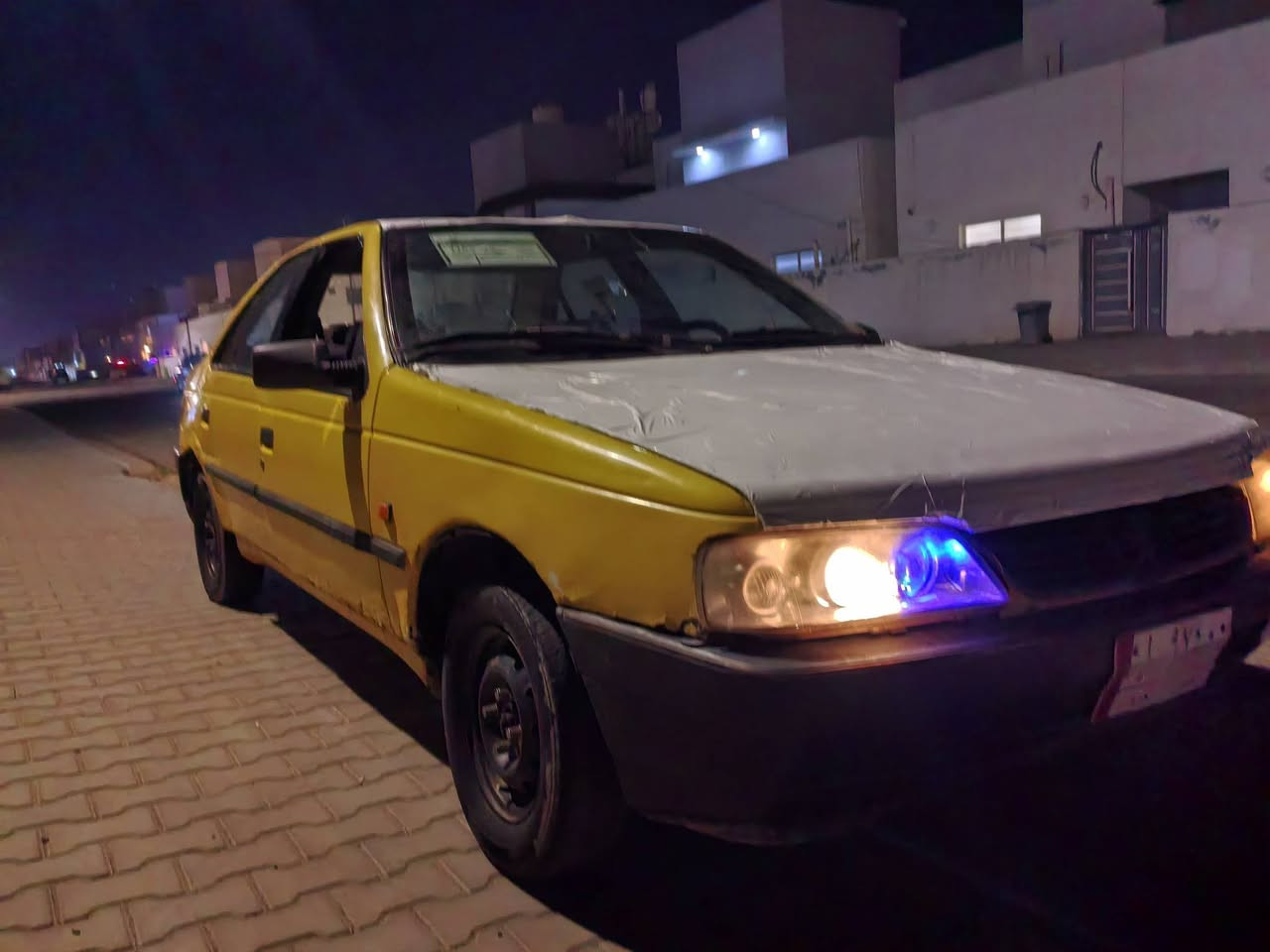 بيجو روى 🚕 للبيع موديل 2009 رقم المثني الماني  🚗 
السعر 10 💲 ورقه فقط بلاش 🌟
 
مكينه وكير نظيف شرط تطلع تراي وين ميعجبك ✅
حداديه جديده كهربائيات شغاله  👍
بيها MB3 مع مضخم صوت سماعات جديده 
ولايت عالي ناصي + ماسحات تعمل
تخم تاير نضيف. تحتاج ترتيبات بسيطه فقط
بدون تحويل راعيها ما اندله اتعهد سرقه + عشائر فقط 
العنوان النجف حي النداء  
***********
***********
