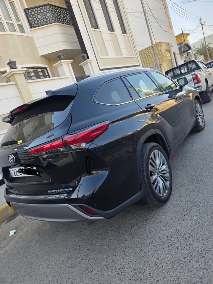 هايلندر بلاتينيوم
موديل 22 اربيل بااسمنا تحويل مباشر
وارد امريكا
6 سلندر
السياره كلين عدا شرط الدعاميه وصور الحادث موجوده
المواصفات 
بلاتينيوم الغنيه عن التعريف
بانوراما 
خزن ميموري
كراسي كهرباء
6 سلندر
7 راكب 
داتا شوو 
رادارات 
نضام قياده ذاتيه 
كشن حار بارد
صندوق كهرباء
بردات خلفيه
هند بريك كهرباء
علامه ترحيب بالباب ضوئيه
وبعدد هواي مواصفات 
ماشيه 65
مكاني رمادي
السعر / 295 وبيها مجال 
وبالاخير عل ياخذها
***********
