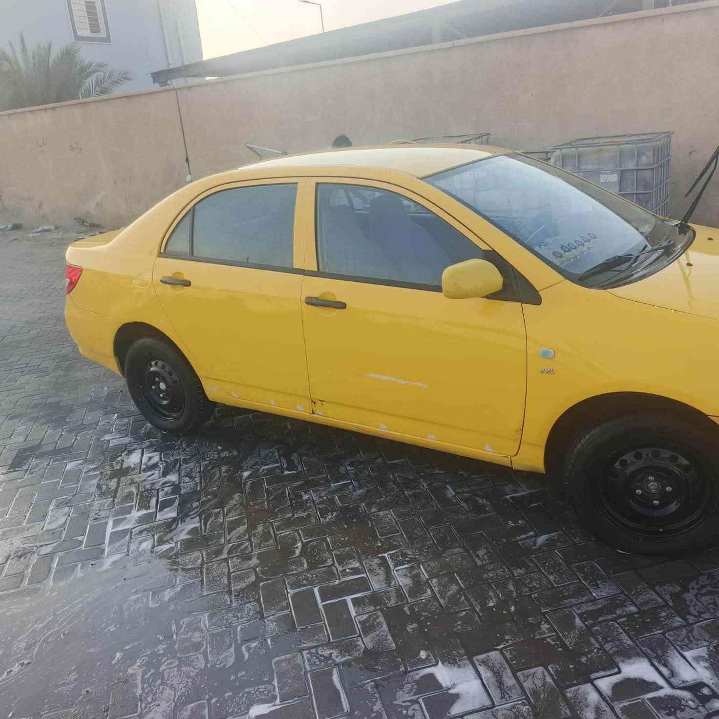 سلام عليكم بيوادي للبيع مديل 19سياره مال   اقصاد بعد اله اقل شهر وصير حره كفاله عامه بيه جم طخه بصيطه والباقي كفاله مكينه كير تبريد حداديه تخم تاير رقم ذيقار سياره حلوه مرتبه مال جناي كامله مابيه اي نقص مكاني بصره السعر 61 وبيه مجال للطيبين  ***********
مكلف بل نشر لحد يراسلني هاذه رقم راعيه وتصل علي ❤️
