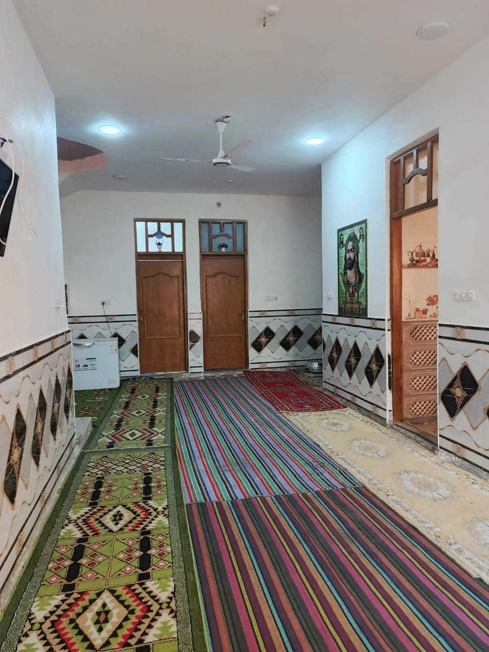 دار للبيع المساحة 220م ابو شطيب الجمعية التعاونية رقم الهاتف:***********  السعر ٨٥ وبي مجال
