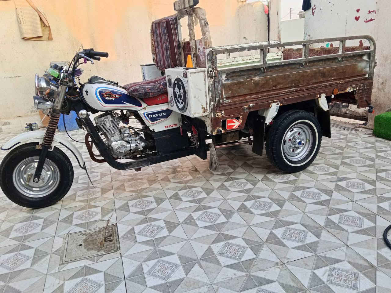 السلام عليكم ستوته للبيع موديل موديل 12 جاهزه من كل شيء ما بيها اي نقص ***********
