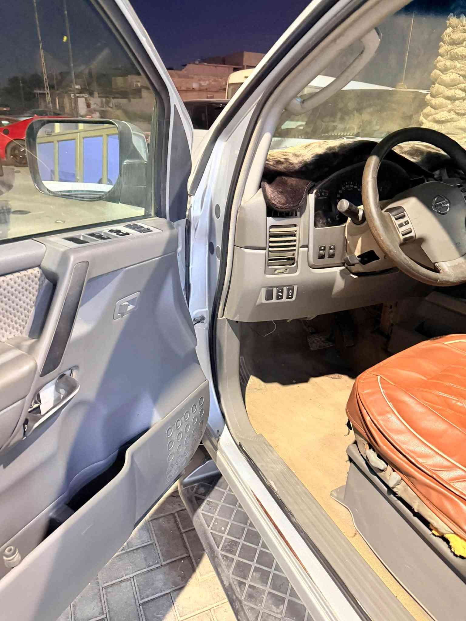 ارخص ارمادا بالعراق كله رجاءا الشراي لايتعبني فدوه 
العينكم

ارمادا 2005 خليجية تبريد ثلجج 
نواقصها مجول + عته بلكير من اول للثاني ماتاثر ابد وكلشي مبيها شرط ترايك لاربيل حلوه وقوية السياره 
حادث بس هلال لجاملغ وبيه كم قطعه صبغ ابيعك حزام
لاتعبك ولاتعبني رقم بغداد انكليزي هزه جديد سنوية جديد

بسعرر ( 54$ ) قفلللللللللل وشرط ماكو هيج سعر 

عنواني بلديات نادي الصناعة ***********
