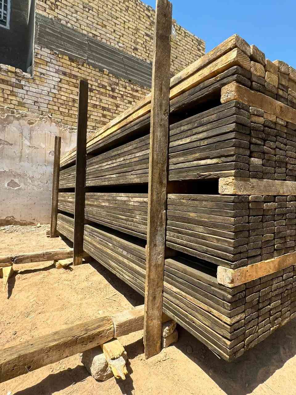 قالب خشب روسي انج تارس 25 نظيف جدآ   العدد 13 مكعب 

للبيع

العنوان الحله شارع 80 قرب مطعم ثابت 

الهاتف *********** - ***********
