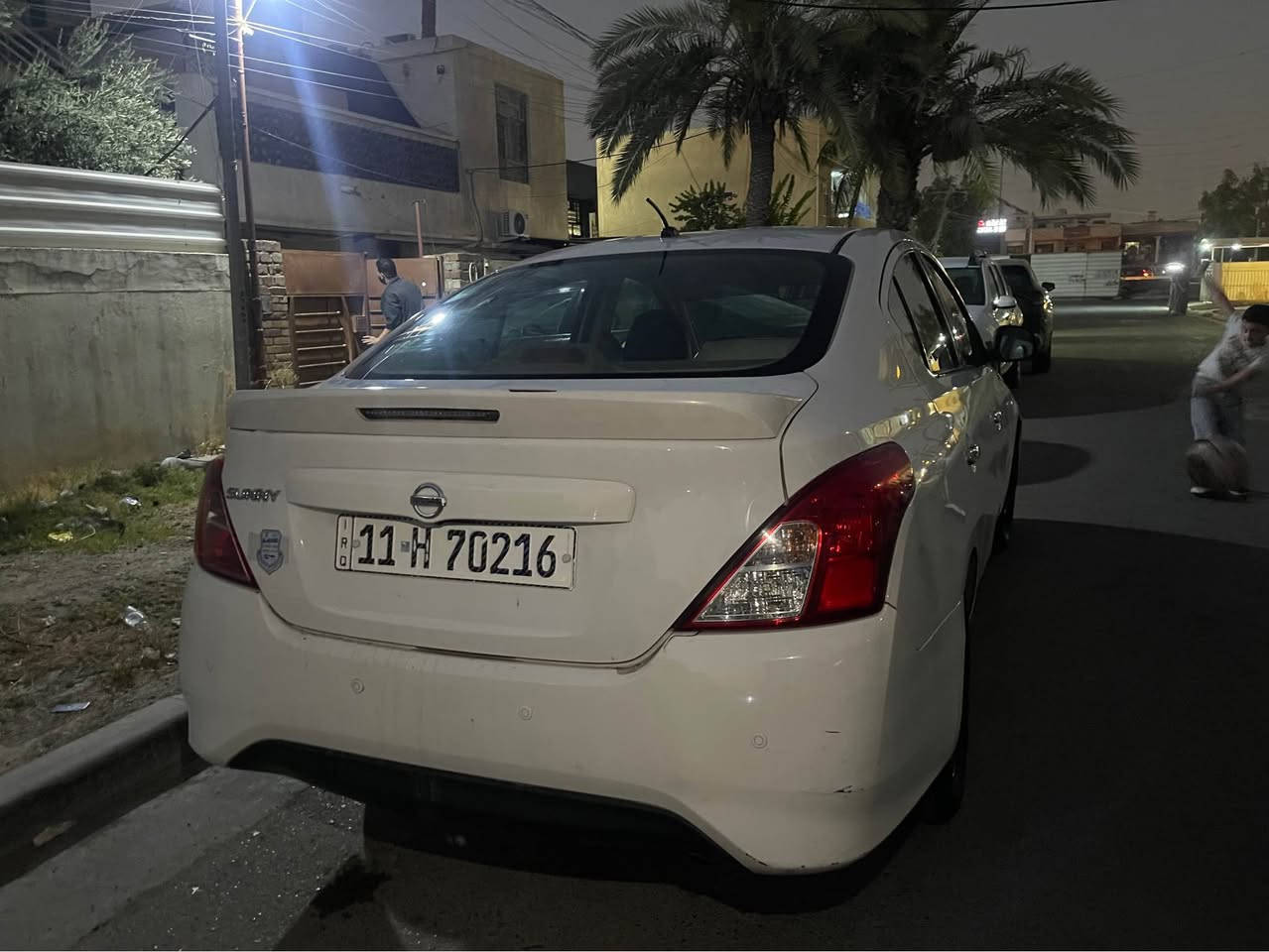 سني هندي 2019
بغداد باسمي 
كير مكينة مكفولة 
بيها باب صبغ 
بيها طخات بسيطة 
السعر ٩٢ وبيها مجال 
*********** بغداد, العراق
