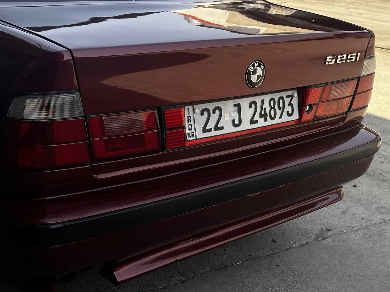 بسم الله الرحمن الرحيم 
BMW525i 🚀
سلاید🪽
تەبرید🥶
صبغ عام لل جماليه 🟥
غرفه جلد اسود بتراب الشركه  💫
سياره نضيفه و حلوه و نصبه خير من الله 🔥
تايرات نضيفه 🛞
بجم جبير 🪽 
بيع فقط بدون مراوس 👍🏻
عنوان  سلێمانیه ڕانیە 📍
موجود واتس اب📞
***********💬
