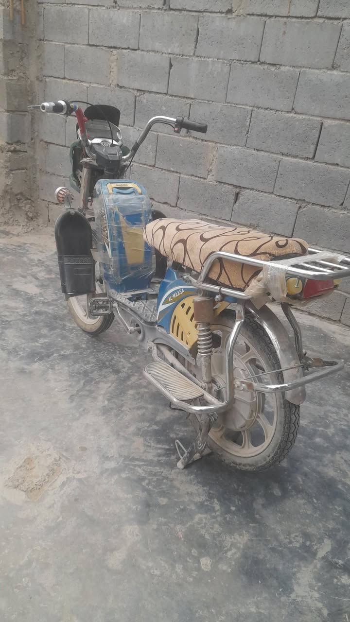 موطور شحن • بطاريات ضعيفه • للبيع