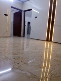 دار للبيع المساحه 100متر الواجهة 10 ونزال 10 زراعي العنوان الحبيبيه شا...