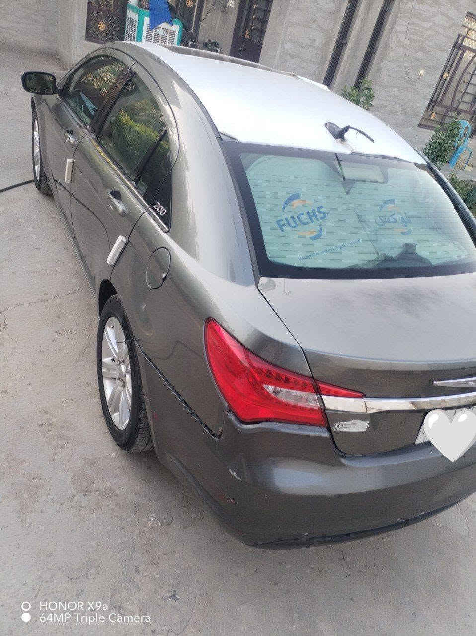 سلام عليكم ورحمة الله وبركاته 
سياره للبيع C200 تخم تاير جديد السياره نضيفه ماتحك راسك من وراهة نضيفه داخل وخارج 
استفسار اكثر ***********
