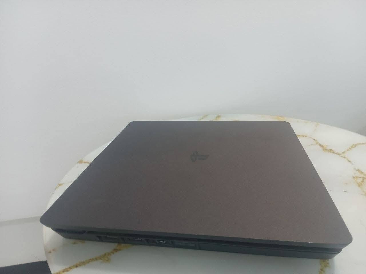 بلي 4 سلم ويا 4 جوستك ذاكره 500 سعره 225 لتجيني دكلي تبيع ب175 ترا مابيع رقمي للتواصل 7762543045
