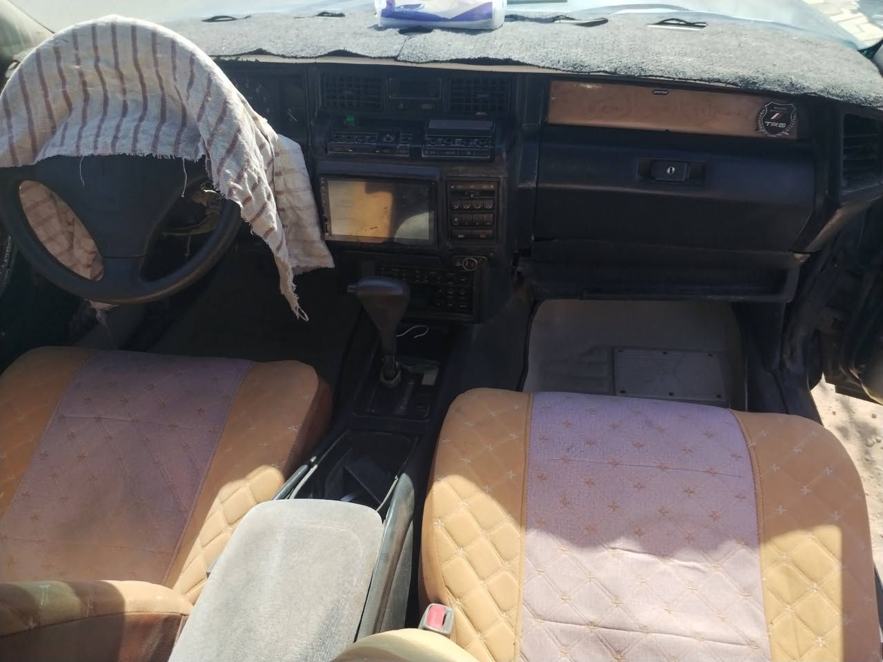 الرقم***********
سلام عليكم ارنب طويل 95السياره بسمي المداور ثاني يوم سنويه جديده السعر 47وبيه مجال المكان الفضليه سوق الشيوخ
