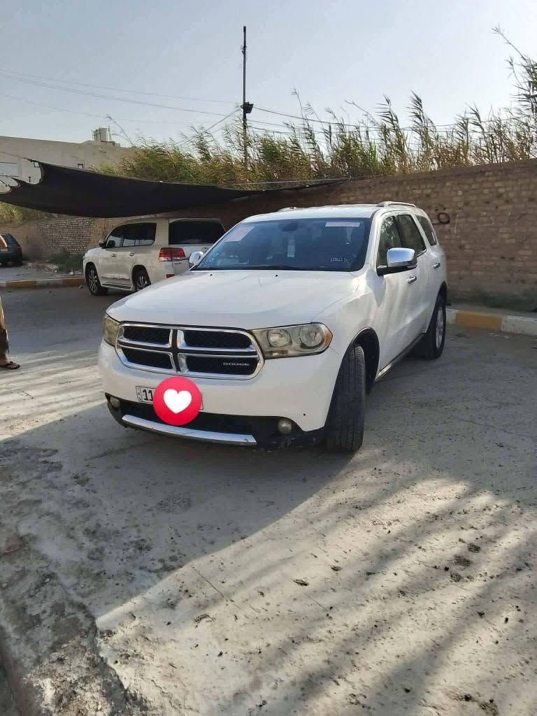 السلام عليكم ورحمة الله وبركاته 🌹

🚘 للبيع او مراوس دوج دورانكو 2011
📍 رقم بغداد إنكليزي
📍 الموقع: ذي قار – الرفاعي

🔹 سيارة مال جني
🔹 باسمي، تحويل ثاني يوم
🔹 السيارة مكفولة من الضربة
🔹 بيها 3 قطع صبغ بدون دواخل
🔹 محرك 6V / 3600
🔹 فول مواصفات – واحد على واحد
🔹 تايرات جديدة
🔹 حدادية جديدة
🔹 7 راكب

💰 السعر: 165
🔸 بيها مجال للشراي الجاد، يتصل ويدلل.

👇🏻 المواصفات:
• تشغيل عن بُعد
• 3 قطع تبريد
• بصمة أبواب
• جنطة كهربائية
• شاير بالمرايات
• لايت زينون
• تحكم ستيرن
• كشنات كهربائية
• حساسات خلفية
• شاشة كبيرة
• كاميرا خلفية
• تحديد سرعة
• قفل ستيرن

📞 للاستفسار:
*********** — واتساب
***********

📲 سونار موجود
للي يريد السونار يراسلني وأدزّه إله.

🌹 تحياتي للجميع، والرزق على الله. الرفاعي, ذي قار
