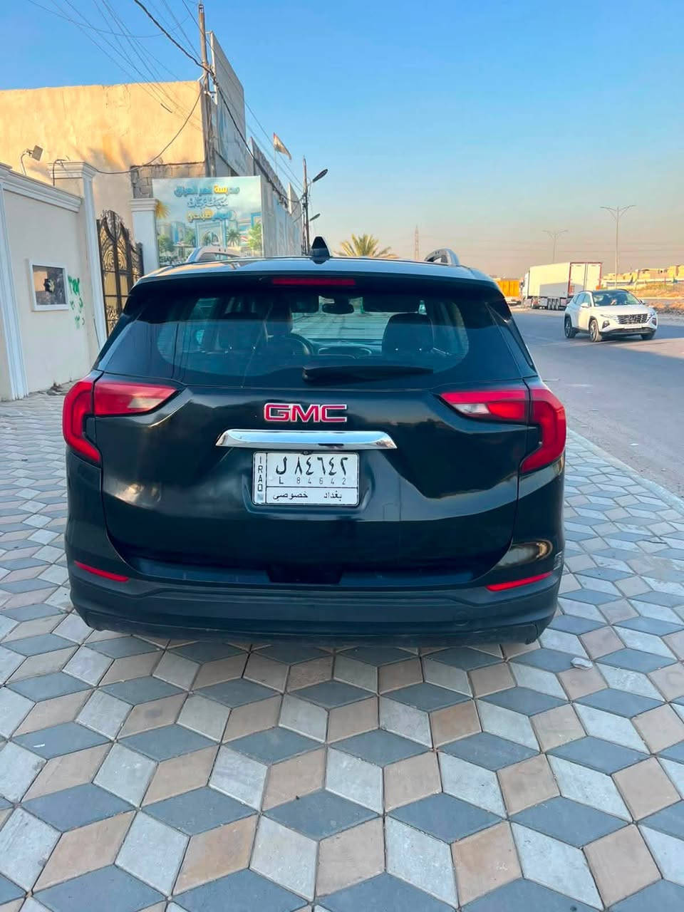 🚗 للبيع جمسي تيران 2019
🔹 المحرك: 4 سلندر / 1500 تيربو 
🔹 السيارة نظيفة وجاهزة للبيع
🔹 استخدام جيد
🔹 مناسبة للعائلة والاستخدام اليومي
💰 السعر115.   
أبيع السياره هيه بيه اربع قطعه اني أبيع حزام بيه 
📍 بغداد
📱الاتصال *********** 🤲
