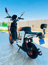 R9 سبورت • موديل ٢٠٢٥ • بطاريات شرط