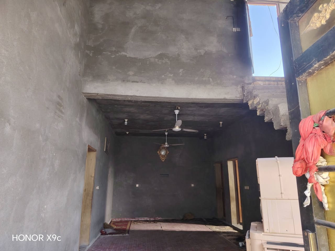 بيت زراعي لبيع العنوان الرميثة ال عبد الحسين بيت مثل ماموضح بصورة باقي بس بورق وسيراميك جاهز
***********
