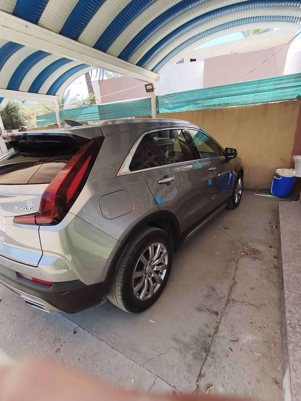 سلام عليكم كاديلاك XT4 موديل 2023 
فول مواصفات ما عده البنوراما الضرر مالته موجود بل صوره السياره بسمي تحويل مباشر رقمه بغداد سعر 155 وبيه مجال حك الجيه المكان كربلاء للستفسار على هذه الرقم *********** كربلاء, العراق
