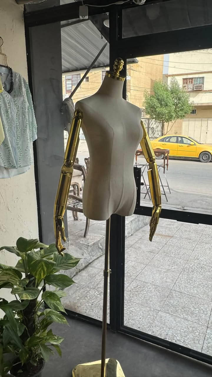 مرجوحه • نسائي • إيدين تنفصل