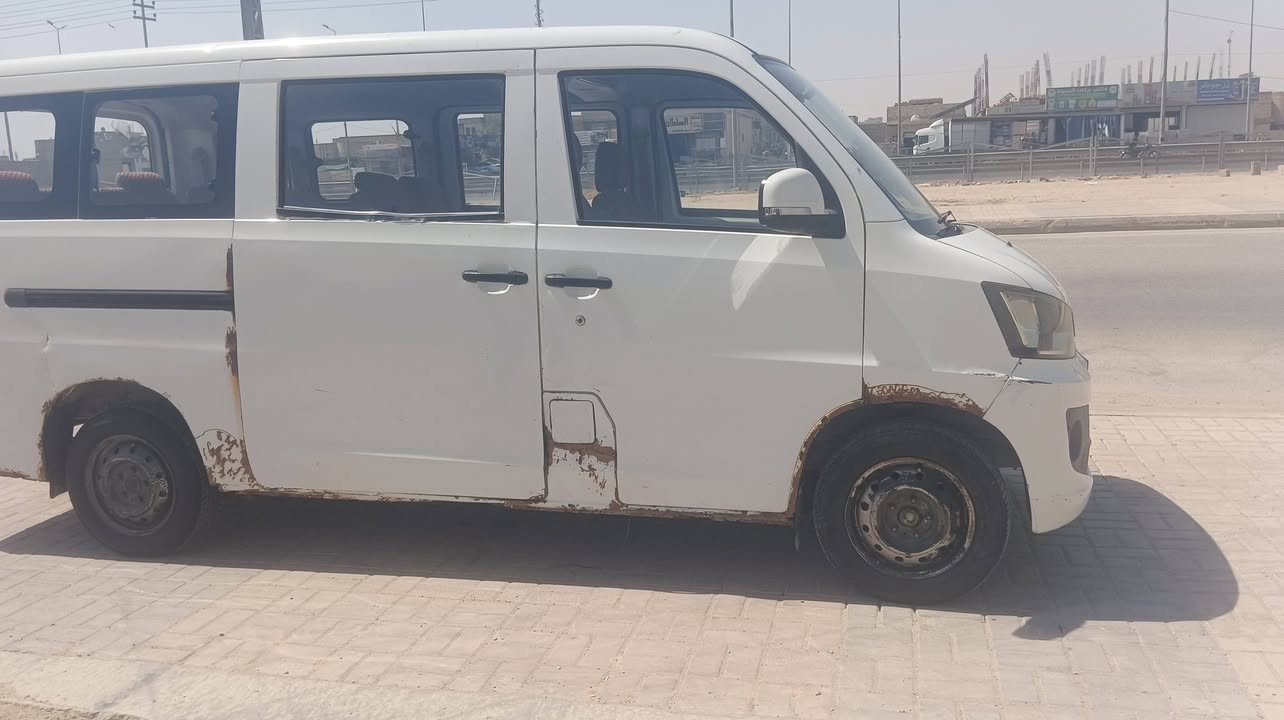 السلام عليكم ورحمه الله وبركاته للبيع
فاو خشفه 10 راكب V80L 2015 

سياره كير مكينه جدد باتري جديد غرفه مدوشمه بطاين جدد شوف العين 

ميكانيكها مكفول كهربائيات شغاله سعر 34 وبيه مجال  مصفره تاخذ مني كبل تحول 

المكان كربلاء المقدسة 
***********
