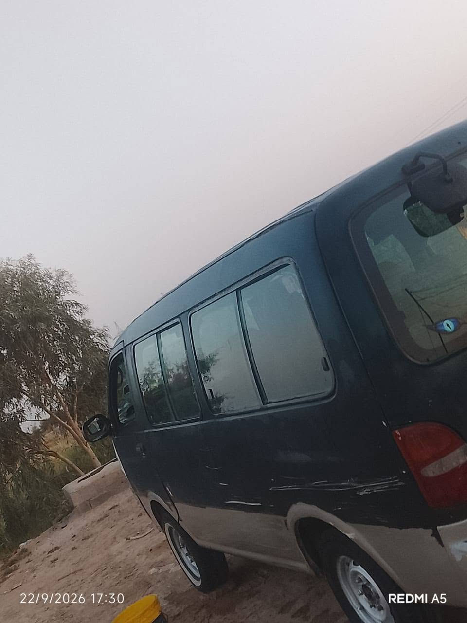 السلام عليكم بريجو للبيع مديل 96سياره جاهزه من كلشي مكينه وكير حداده تخم تاير شواصي جدد كهربائيات رقم الماني بصره سنويه لل, ٢٧ شىرط لتحويل تاخذ رقم انكليزي مصفره لسياره مكان بصره الجزيره السعر ٤٥ رقم الهاتف ***********

نص مكتوب في الصور:
- 22/9/2026 17:31
- REDMI A5
- 22/9/2026 17:30 REDMI A5
- 22/9/2026 17:29 REDMI A5