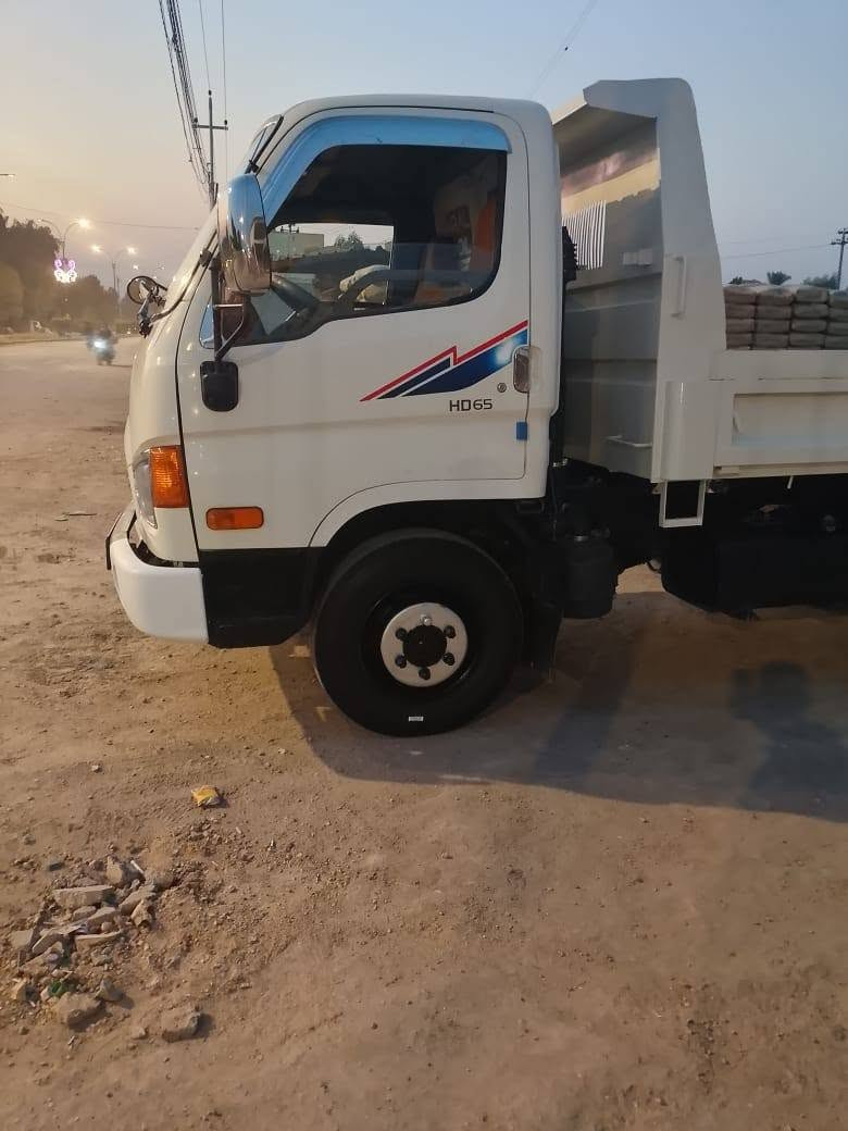 سلام عليكم هوندا للبيع  موديل   ١٦  فول مواصفات السياره على وضع الشركه   محرك ٤٠٠٠  عادي رقم بغداد انكليزي بسمي تحويل مباشر تخم تاير    البدي مصبوق  جماليه،حله جبله *********** و    ***********
