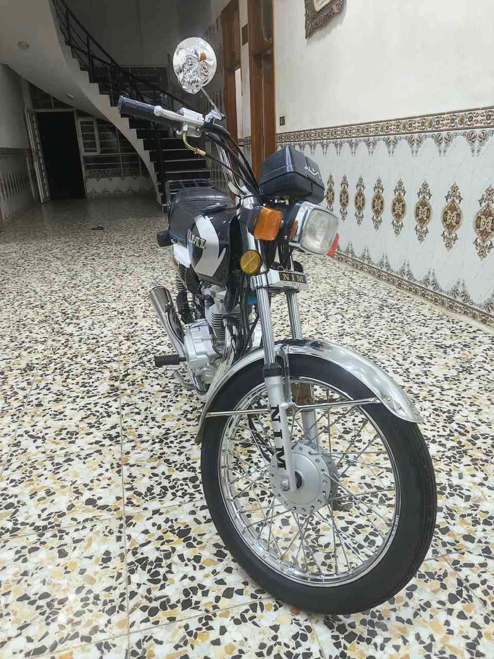 نامه للبيع موديل 25 كفاله عامه من الشخط دراجه جديده كهربائيات كله شغاله أوراق مكينه ما مفتوحه سعره 650 وبيه مجال مكاني حله ابو غرق ***********
