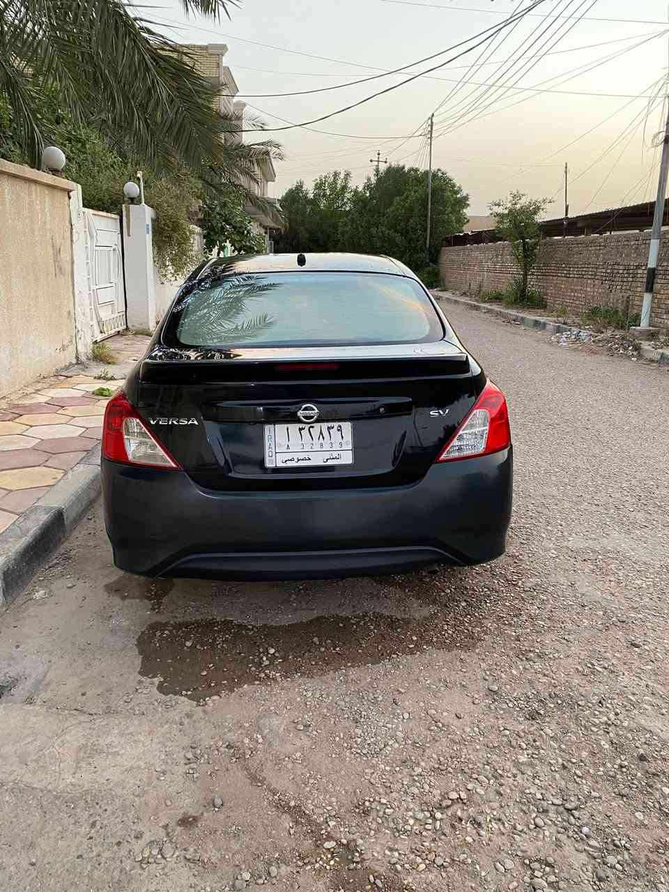 نيسان فيرسا للبيع موديل 19 وارد أمريكي مكانها بصره حالين السعر 68 وبيها مجال 
***********
