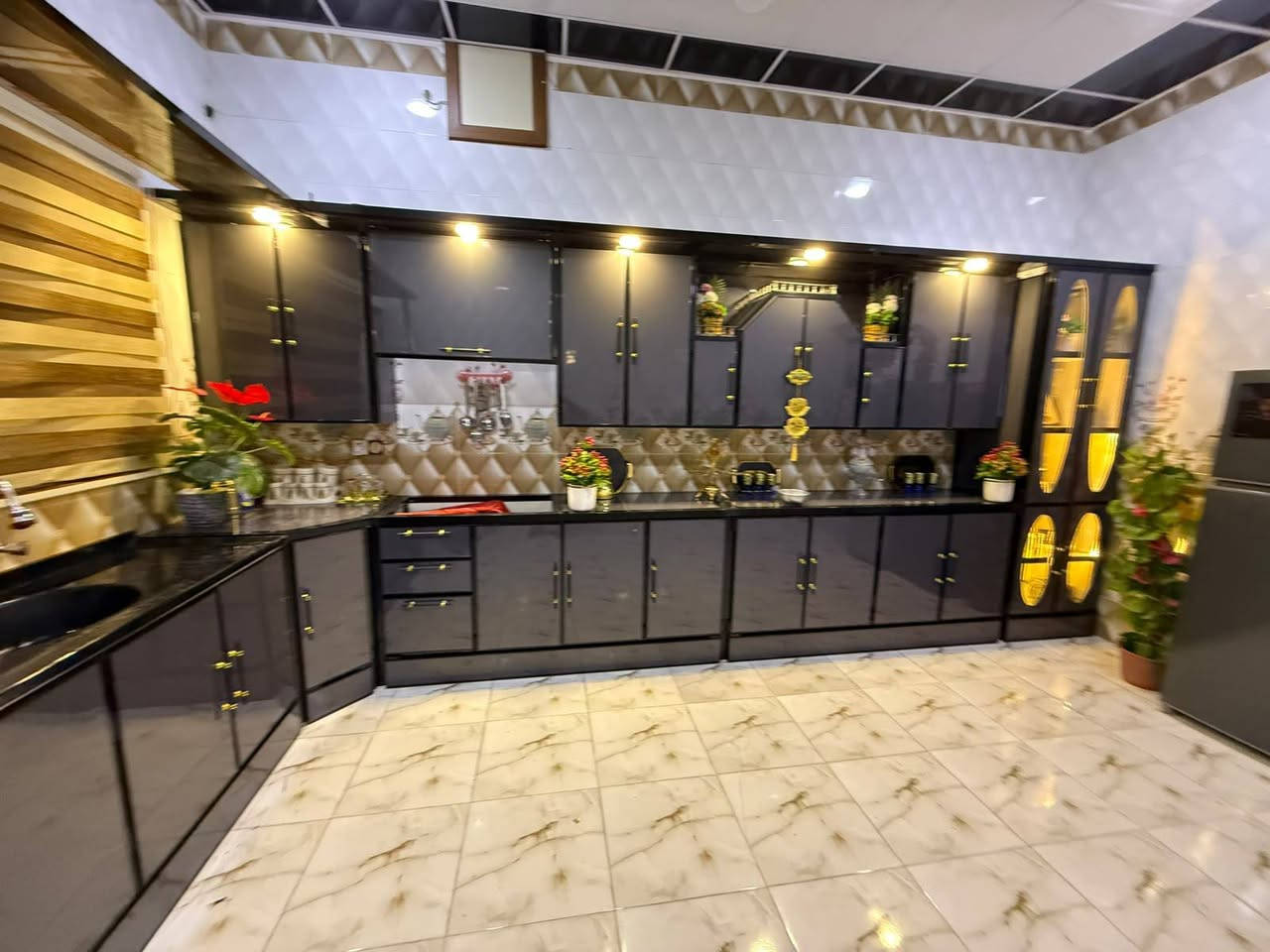 شركة الشروق

مطابخ وأعمال ألمنيوم عصرية بتصاميم راقية

نعمل بقسط مريح ودون تحميل فوائد

ألمنيوم عالي الجودة
تصاميم حديثة تناسب جميع الأذواق
تنفيذ دقيق وتشطيب متقن
تفصيل حسب الطلب والقياسات
أسعار مناسبة

للتواصل واتساب واتصال
***********

إدارة
د. جمال أبو حسن

شركة الشروق
جودة تثق بها وتصاميم تليق بمنزلك

ومن الله التوفيق
