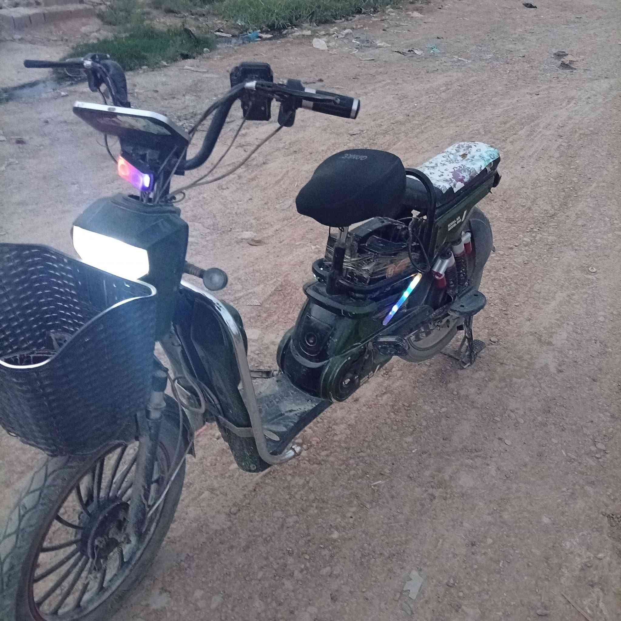 بايسكل • بعقوبه دور مندلي • بي بلوتوث