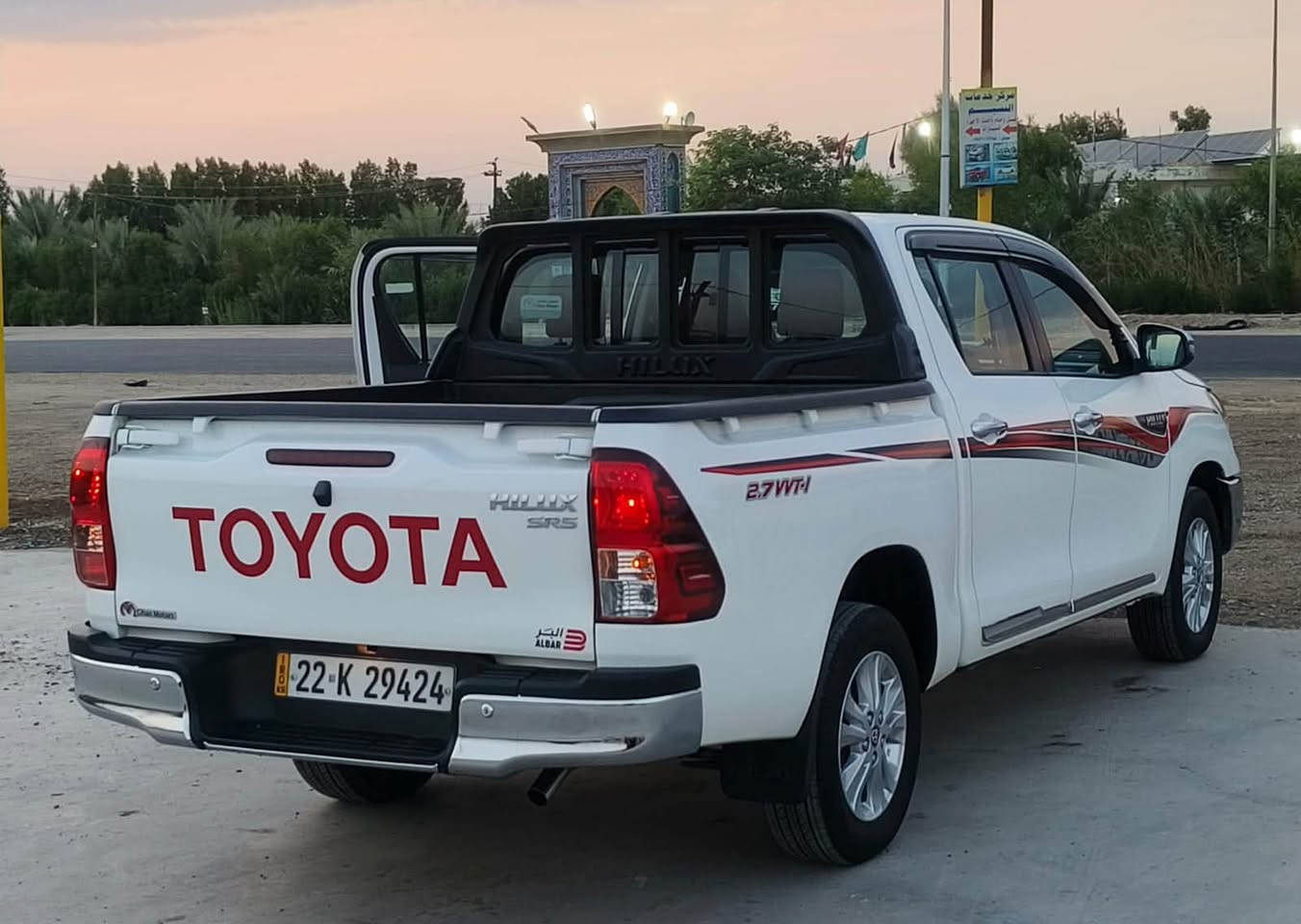 هايلوكس • ٢٠٢٥ • ٢٠٠٠٠ كم