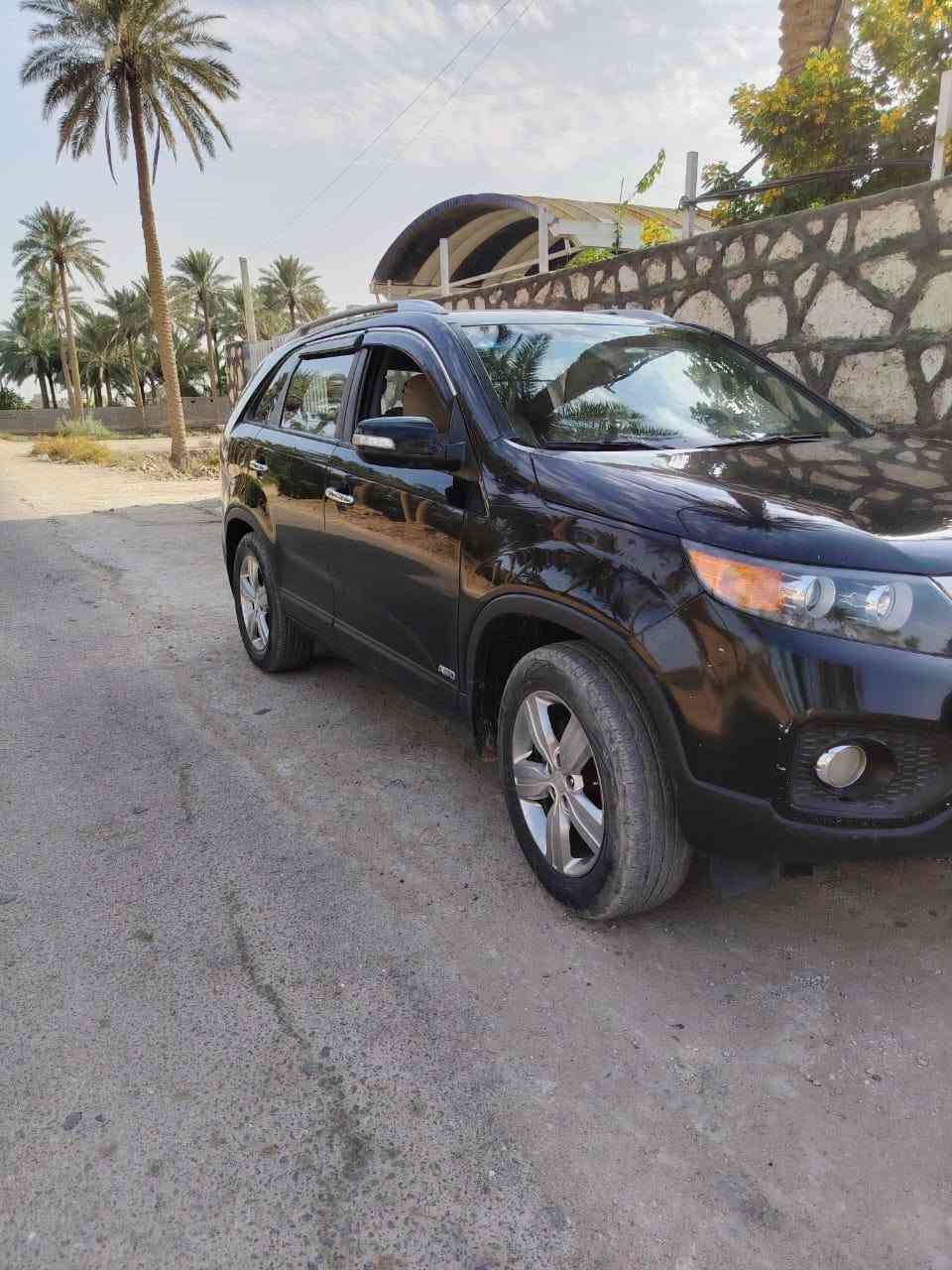 السلام عليكم
سورنتو البيع موديل 2013 وارد امريكي 
سياره فول مواصفات EX ما عدى بانورما
السونار مرفق بال الصور  
السياره ما بيها اي نقص حدادية  تبريد خير من الله 
السعر 128وبيها مجال بسيط
السيارة مكانها بابل القاسم 
***********
