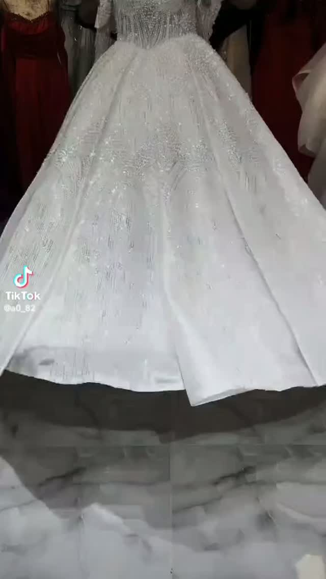 فساتين • اعراس • ميديا مول