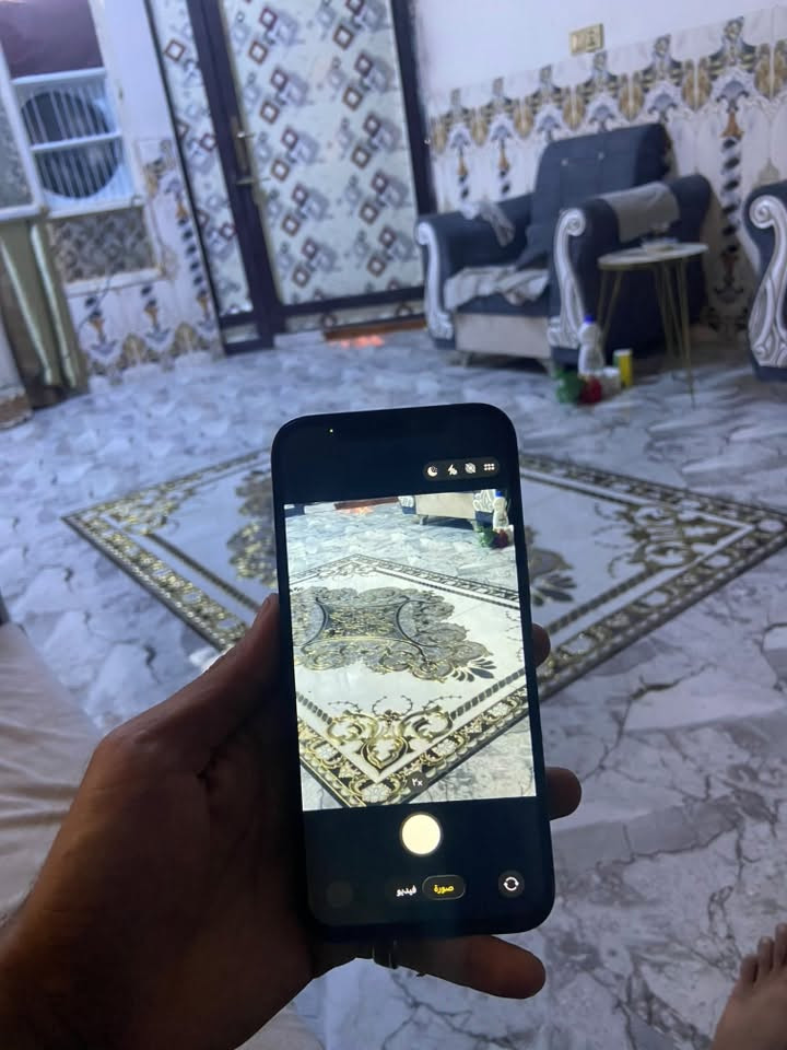 السلام عليكم ايفون 12 pro max ذاكرة ٢٥٦ بطارية ٦٧ الاصلية صرفة بل شحن زين لا أكلك تعبان واجذب عليك ولا اكلك فول وسط مبدل شاشة والضهر مفطور فقط شرق اوسط ماستر الجهاز للبيع أو مراوس سعر 250 وبي مجال مكاني كربلاء الحر رقمي ***********
