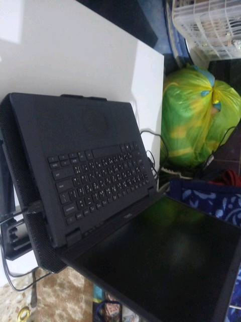 i5-10200U
8gb ram
256gb SSD
14INCH HD
لابتوب نظيف وعمر بطاريه ساعتين باليوتيوب
منفذ سماعه ميشتغل بس حنطيك منفذ هديه
مستعجل ب البيع وسعره قفل لانه ارخص من سعره اصلي ب ستين الف