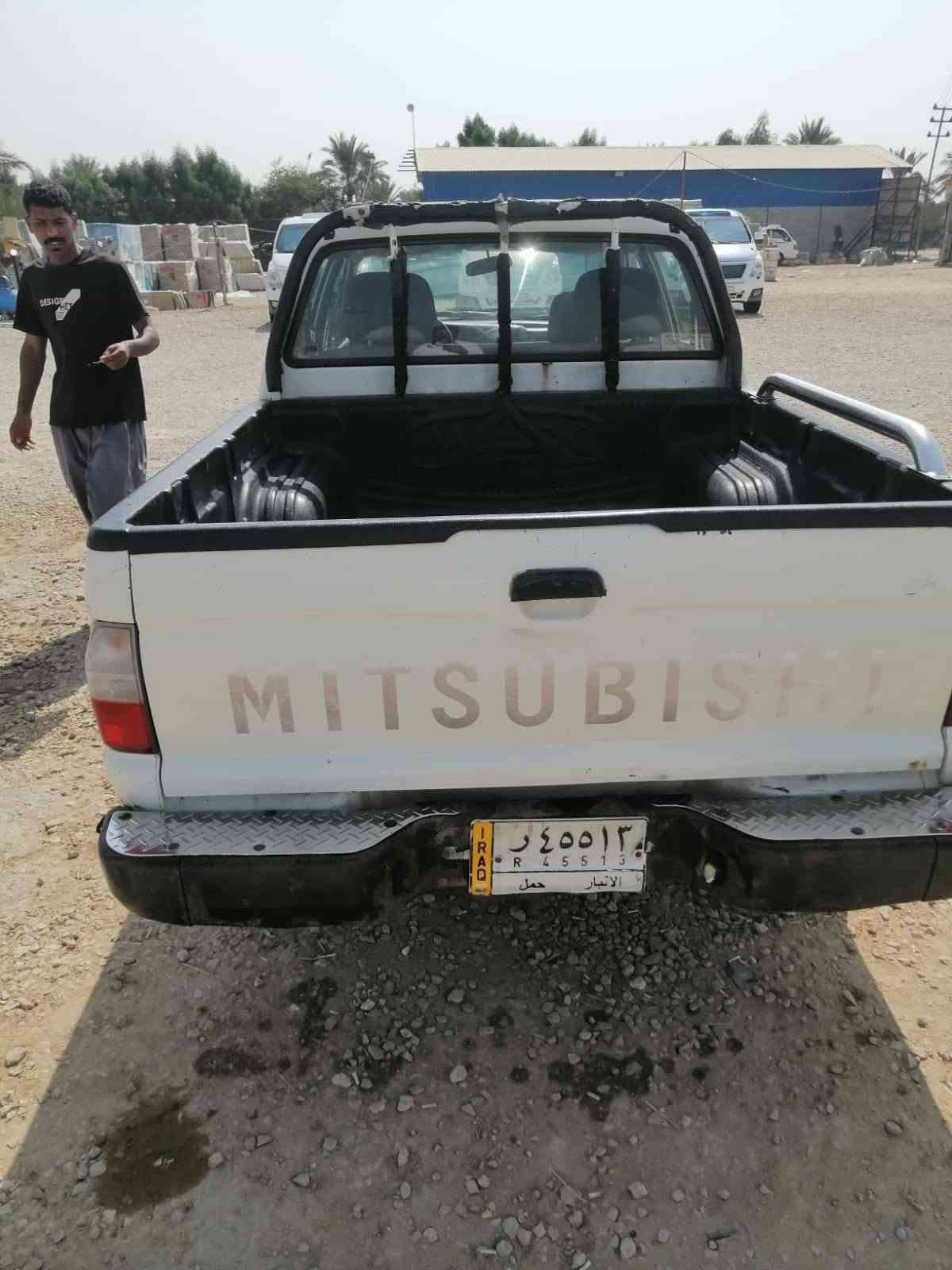 بيك اب • ميتسوبيشي • ٢٠٠٤