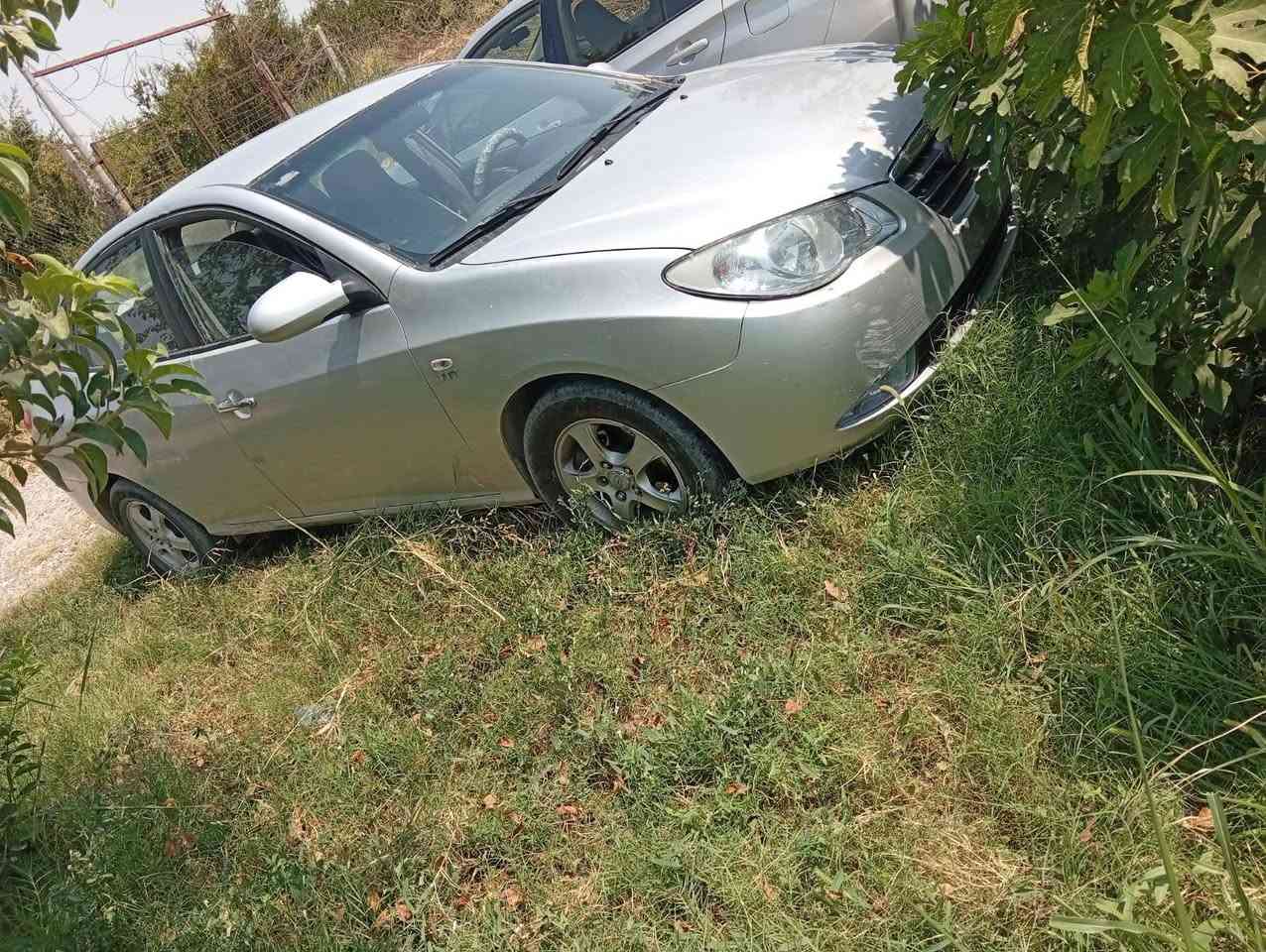 مكلف بالنشر للبيع افانتي مكصوص ادوات كير محرك صدر تايرات تبريد تدفا كهربائيات كلها شرط سياره جاهزة
كشانه جلد مدوشمات صدر طبه .. تبريد ثلج مابيها نقص السعر 41 وبيه مجال مكان السياره ناحية الزاب للأستفسار ***********

