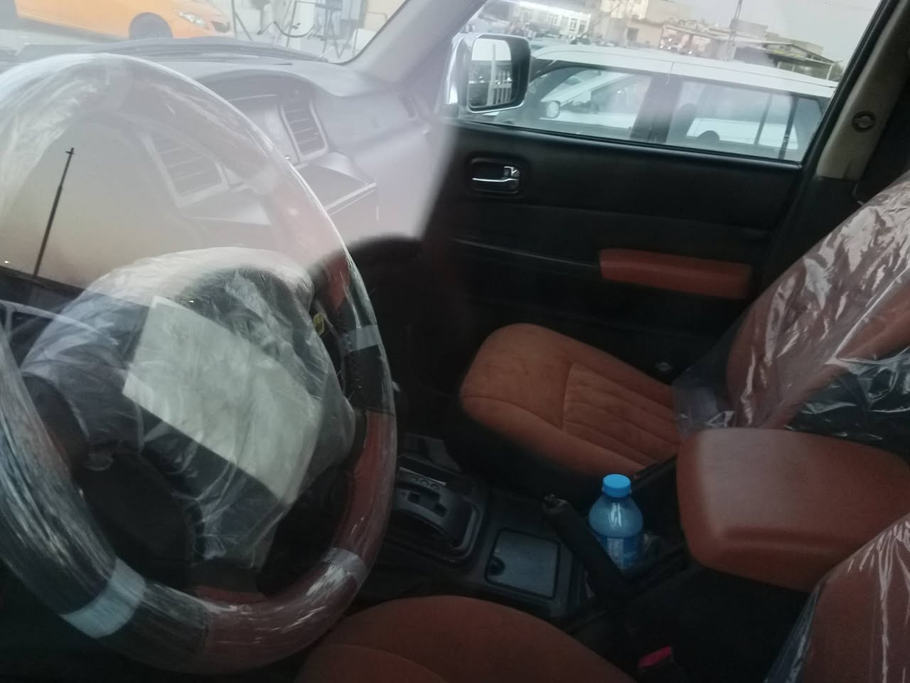 اسلام عليكم نيسان بترول سفاري موديل 2008 كير اوتو كير محرك شرط كهربائيات شرت تأثيرات جديد
صدر امامي خلفي شرط بي ربع بونيد صبغ فقط سياره جديده رقم سنويه جديد اب اسمي شرت تحول و وكاله سعره 147بي مجال الطيبين مكانه كركوك رقم هاتف ***********واتس اب 
***********

نص مكتوب في الصور:
- 2008 www.com 869m 457 6262