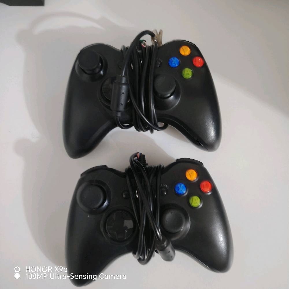 بلي اكس بوكس 360

سعر 100

دبل جوستك بس تعبانات

بي 150 لعبه

و كامل ملحقاته

عنوان بغداد كويريش