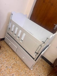 للبيع غراض نضيفه كلش كاروك نضيف جدا مستخدم قليل او ميز سل ستيل متره ون...