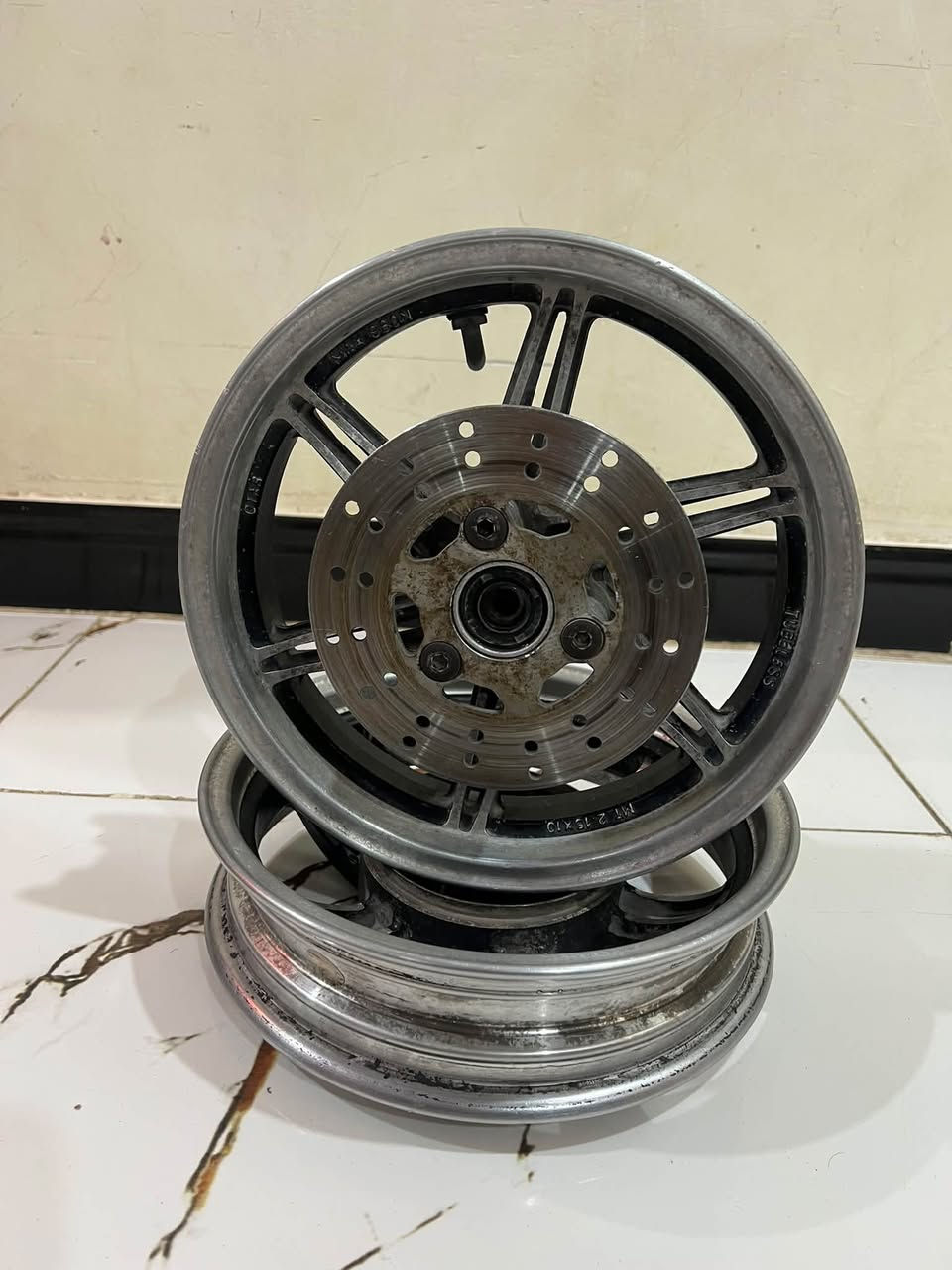 ويل نجمه اصلي مكفول كفاله عامه السعر 175وبي مجال موجود توصيل لجميع المحافضات مكاني البصره قضاء القرنه ***********انتصل وبخدمتك
