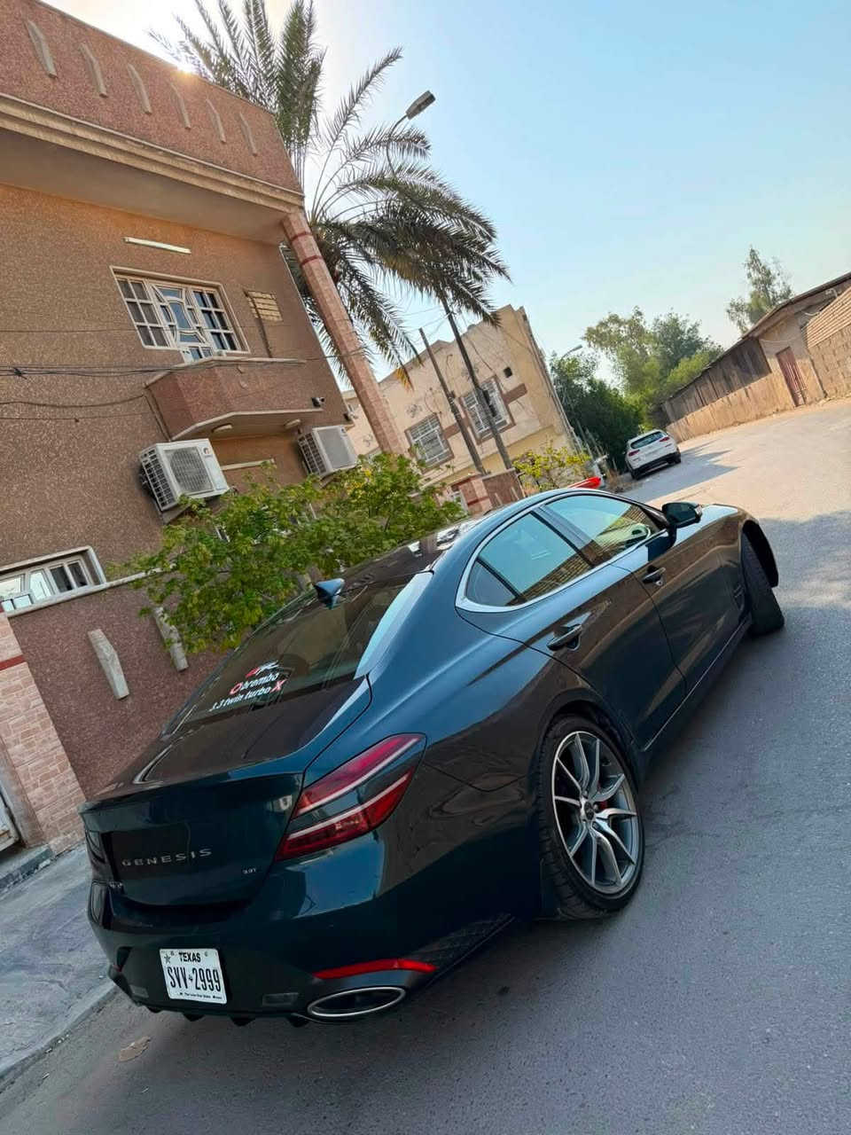 السلام عليكم
ارخص جنسزز بهل موديل ماكو هيج سعر ابد 
2023 برستيج اعلا مواصفات بلجنسزز 
مكينه 6 سلندر تو ويل السيارة
حادثها موضح بلصور 
وبيها جاملغات خلفيه وباب صبغ 
السيارة كير مكينه صدر كله مكفول 
السعر 158 ورقه 
بدون رقم منفيس باسمي 
مكاني بغداد 
***********
