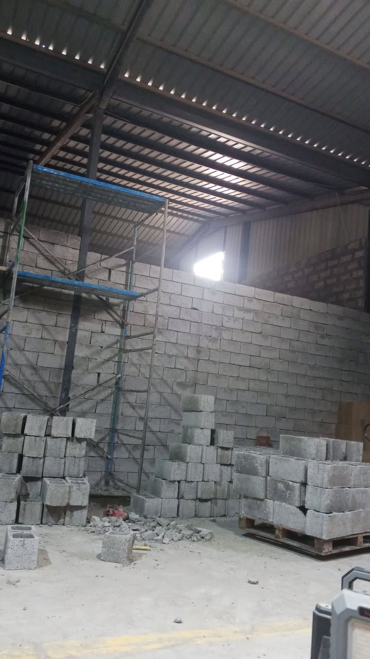 سلام عليكم كادر عمل بناء ولابخ ودرازه الف بلوكه عالي ناصي 400بس بناء ذا درازه وياء 525 تواصل ‏‪***********‬‏ بغداد جرف نداف

