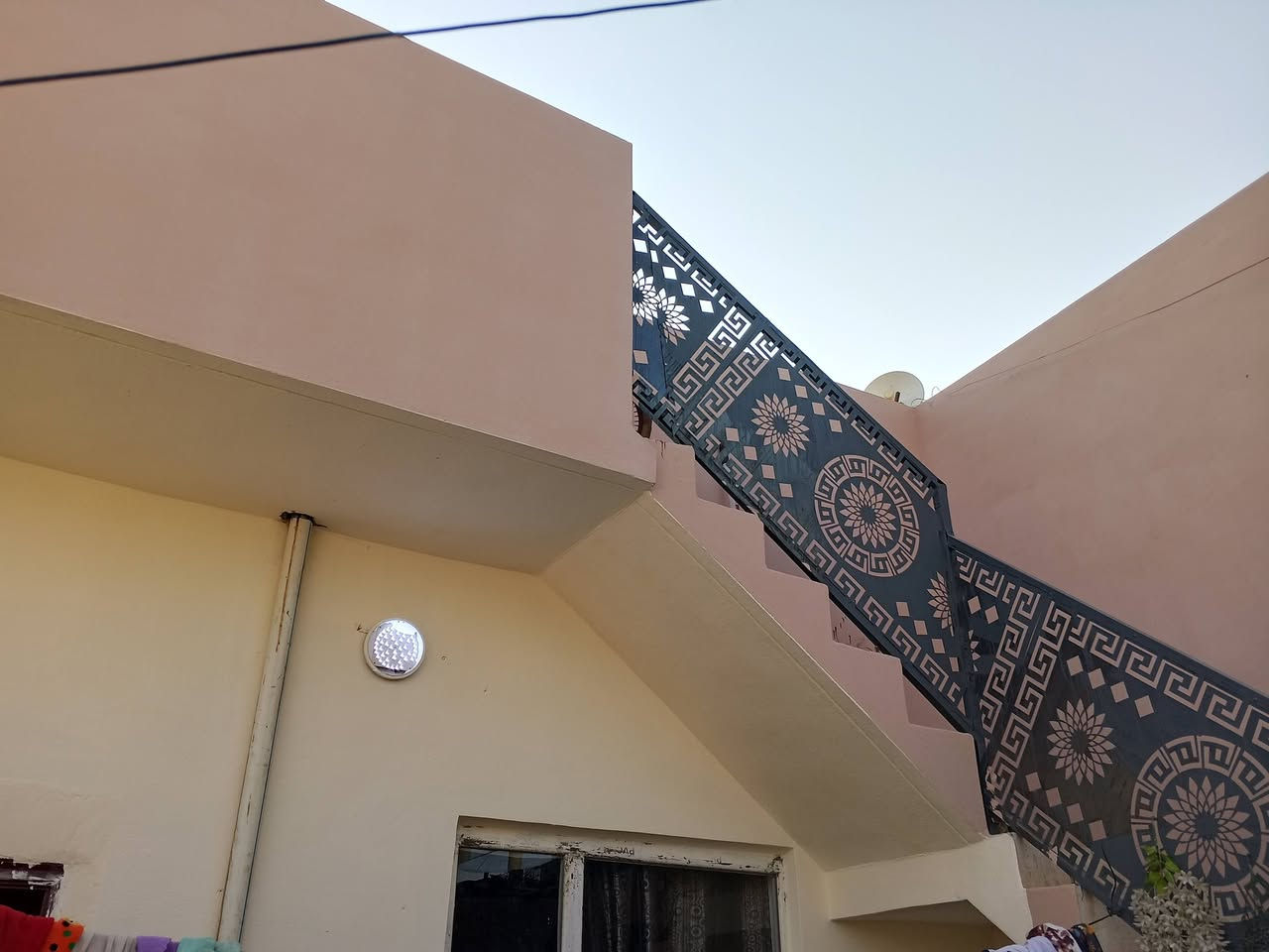دار • ١٠٠م • حي العسكري