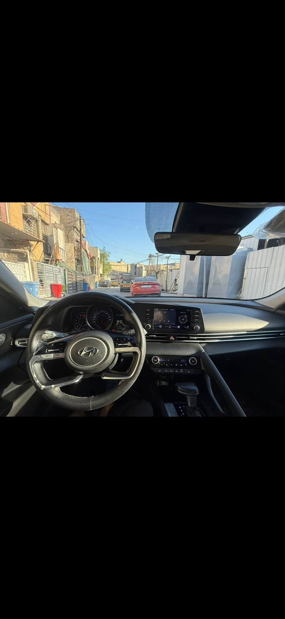 🚘 للبيع هيونداي النترا موديل 2022 (وارد أمريكي)
اللون: أسود ملكي فخم
 الحادث: موضح بالصور بدقة
 الفئة: فول مواصفات (بدون فتحة)
✨ المواصفات:
 نظام الكبح التلقائي (أوتو هولد)
 تحكم استيرن (مقود) جهتين متكامل
 تدفئة المراتب الأمامية لراحة مضاعفة
🛠️ الإدامة:
 منظومة تبريد جديدة بالكامل
 تخم تاير جديد
💰 السعر:
 128 ورقة (قابل للتفاوض للشرايين الطيبين)
📍 المكان ورقم الاتصال:
 تواجد السيارة: بغداد
 رقم الهاتف: ⁠***********⁠ (متوفر اتصال / واتساب)
