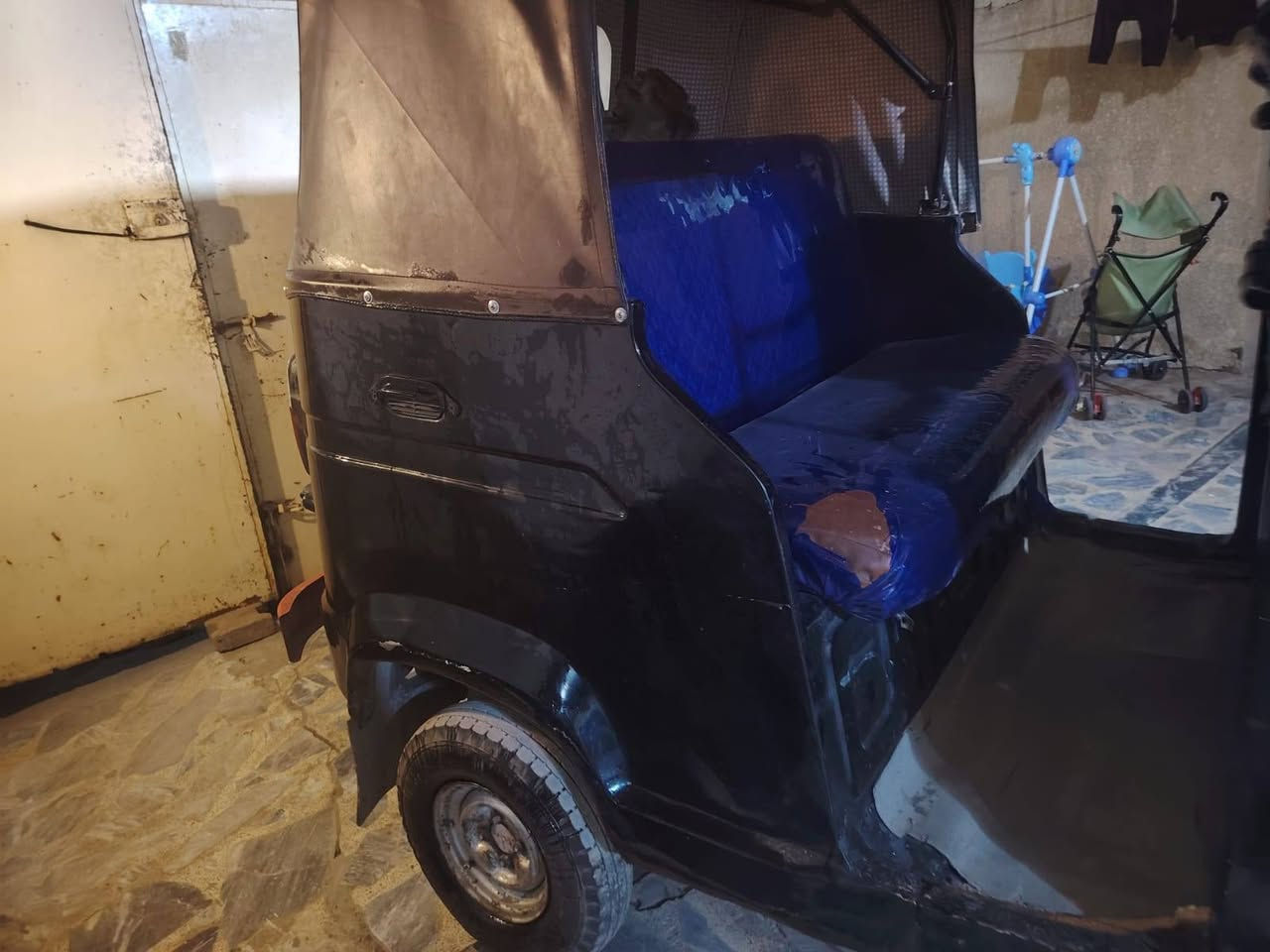 سلام عليكم تكتك تيفيس تكتك نضيفه بس لمكينه بيهه بكن متوازي عله بيعتهه سعر 2500وبيهه مجال *********** مكان لحسينيه
