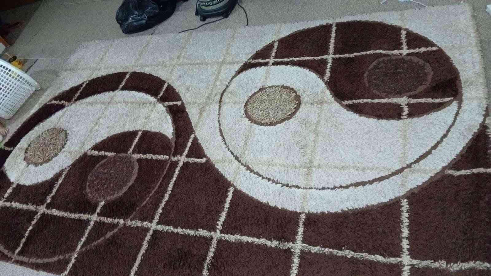 قنفاات ماركه ستقبال سعر ٢٠٠ زوليه قياساي طول300*2
عرض190*2 سعر ‭***********‬
