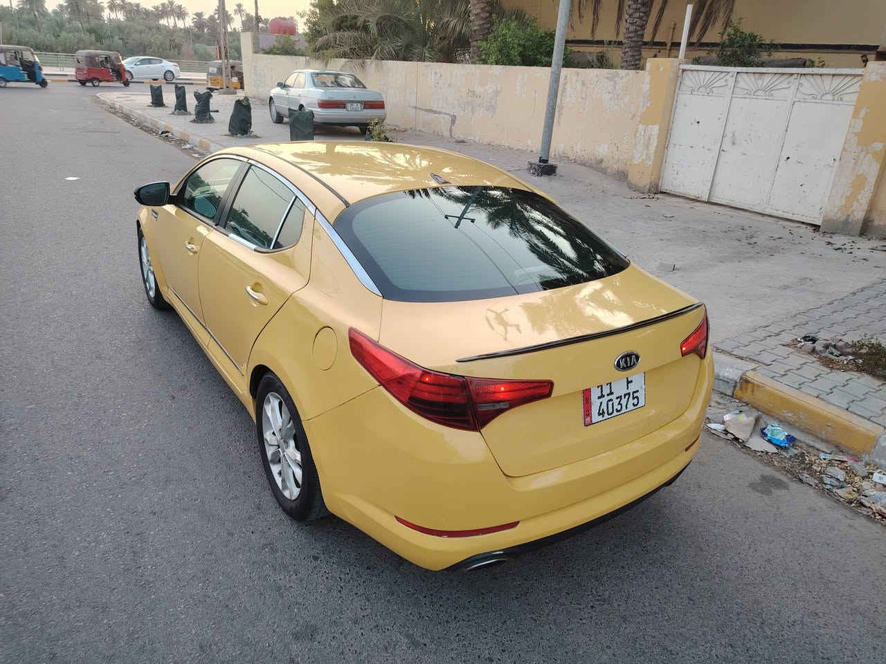 اوبتما موديل 2012 وارد امريكي حادثها طخه بل جاملغ الخلفي بدون دواخل خفيفه جداً 
مكينه 2400 مكفوله 
كير مكينه حداديه تخم تاير تبريد كفاله 
لغود شواصي برانكيتات كفاله 
تبريد انجماد ثلج +تدفئه تحكم شتيرن كامره +مثبت سرعه شاشه تاب مضخم صوت 
خط وبحث مصفر جوال رقم بغداد نكليزي هزه جديده سنويه لـ29
لايت زنون صبغه وحده كهربائيات كلها شغاله مرايات شفط 

مكينه مكفوله من الصوت والتبخير وصوت رواجز 

شرط السياره احلى من صور بهواي جديده مال جناي 

السعر 83 وبيها مجال بسيط 
العنوان واسط 

‭***********
