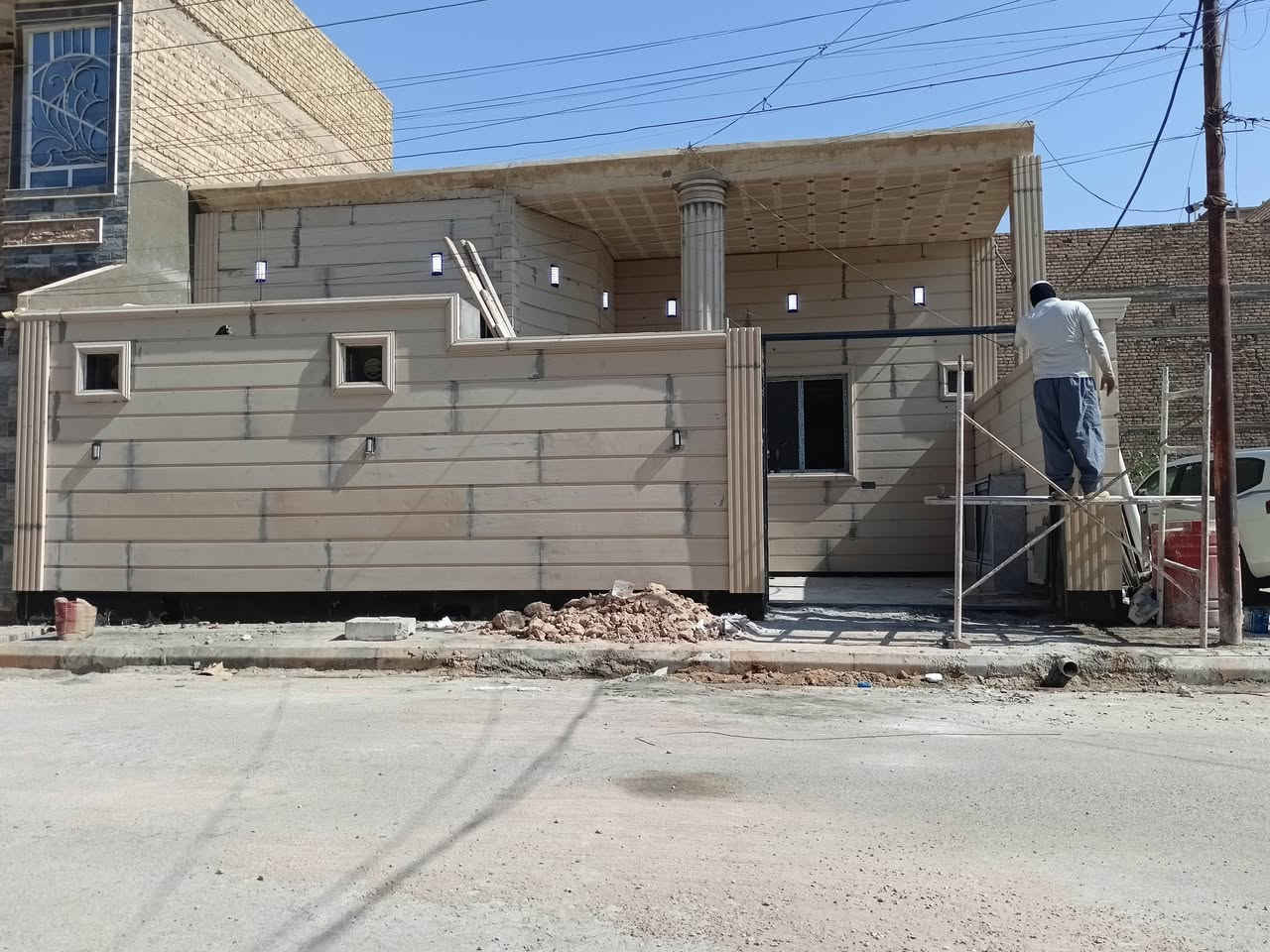 سلام عليكم
هذا عملي تطعيم فوم سنفيره  صبغ واجهات
طلس نثر جف قيم 
رقم ***********
