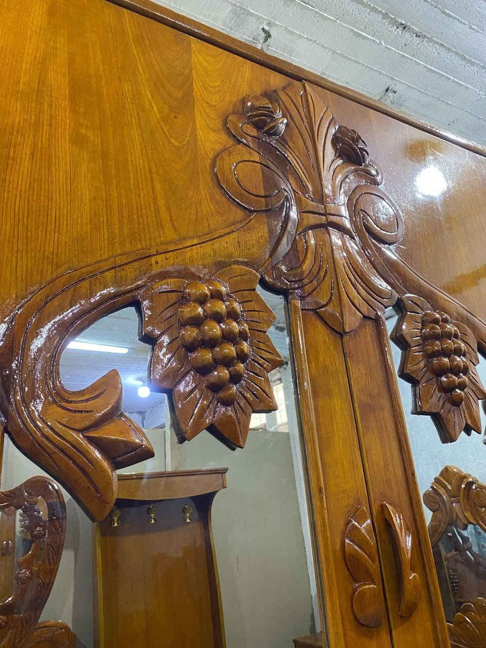 غرفه نوم صاج تزكام سعر 850 شراي يراسل ***********
