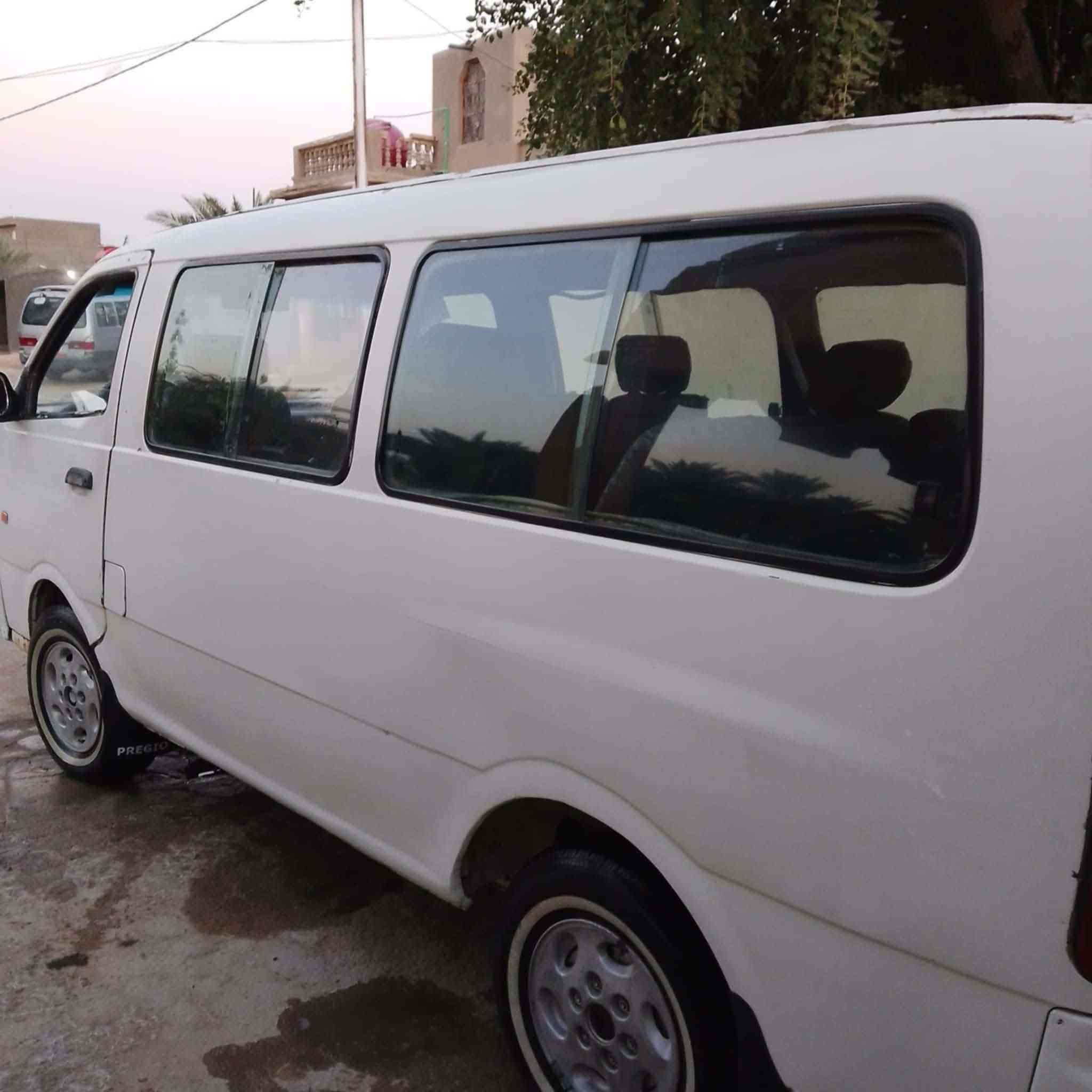 سلام عليكم
سياره بريجو للبيع رقم قادسيه جاهزه مصفره الاستفسار على الرقم *********** موديل ٢٠٠١ المكان سماوه
