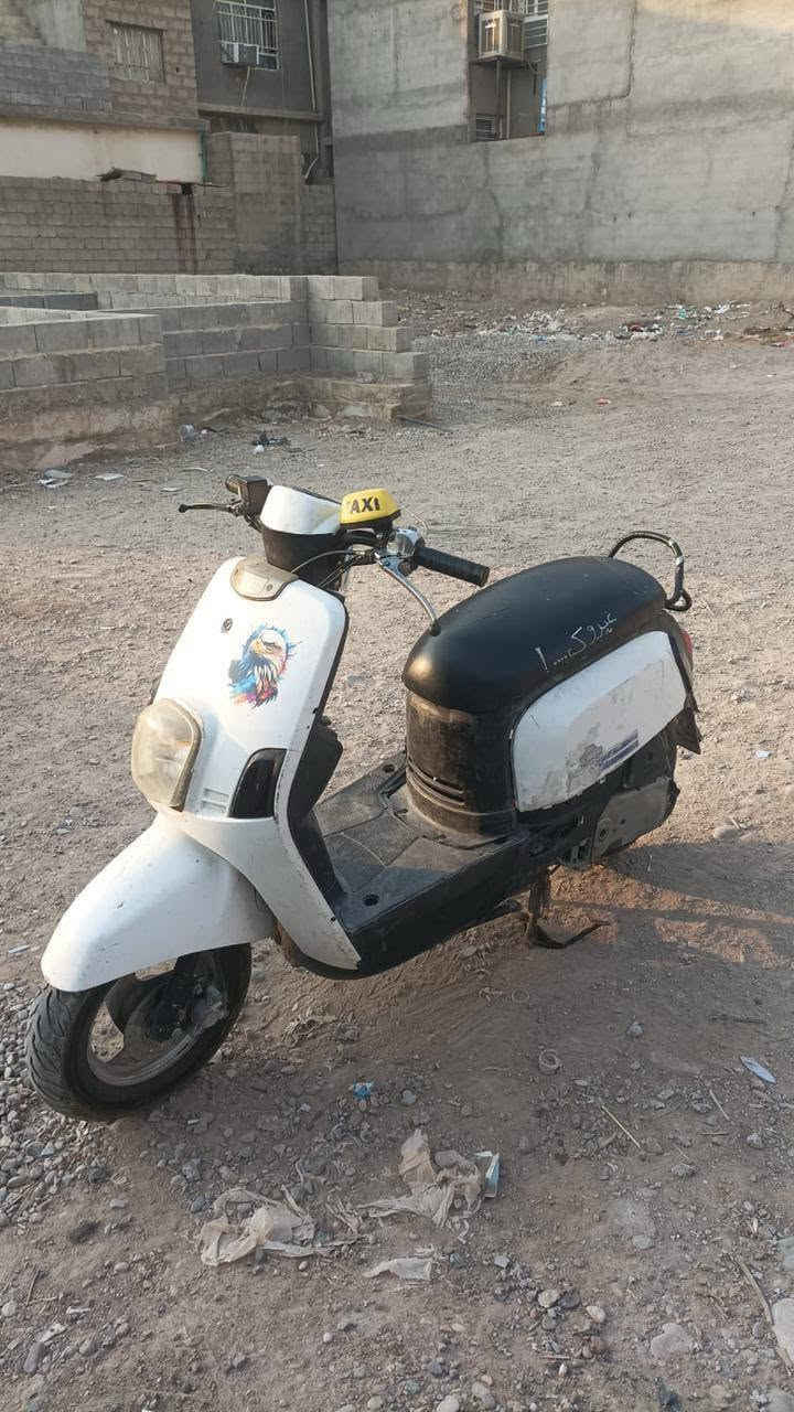 دراجه بوليس للبيع
شغاله نكره سلف 
نوزل يباني يامها 
مابيه اي عيب 
السعر400 وبيه مجال بسيط 
العنون ديالى قضاء المنصوريه 
الهاتف ***********
